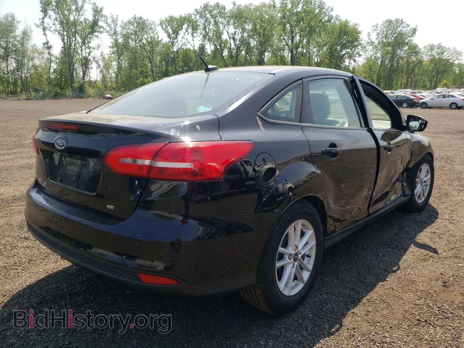 2016 FORD FOCUS - VIN: 1FADP3F2XGL364433 - Фото 4