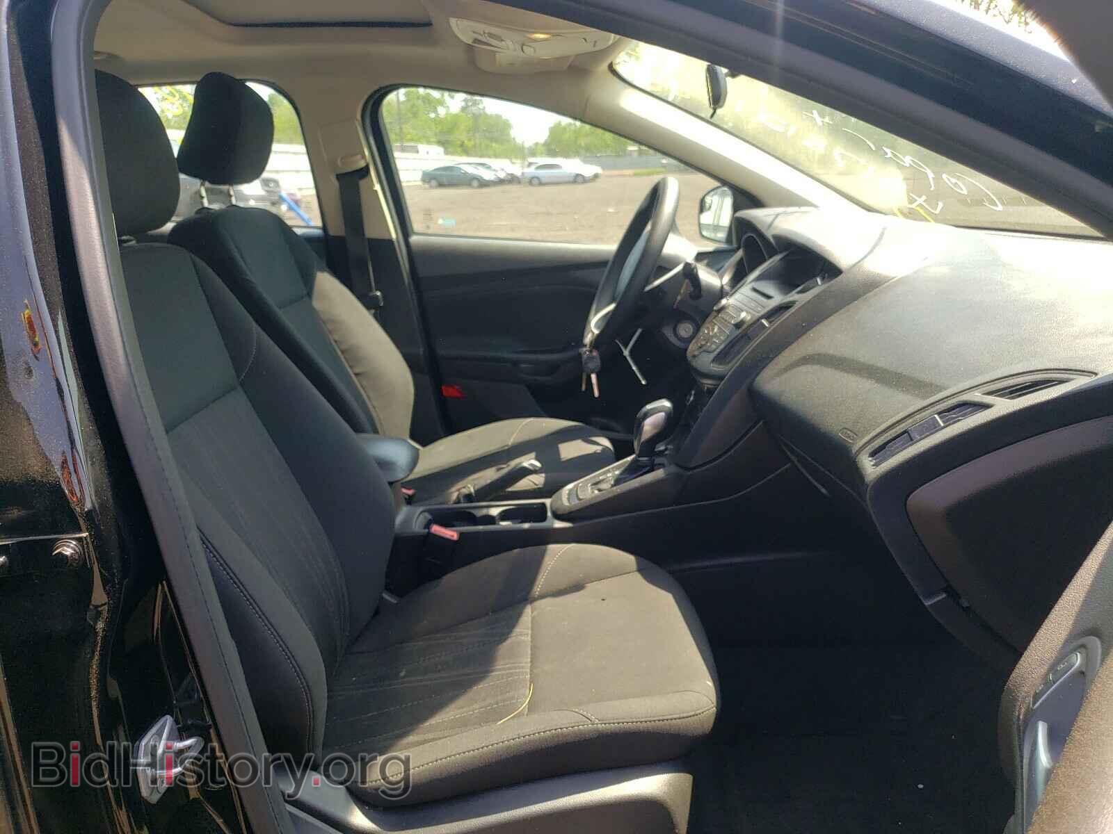 2016 FORD FOCUS - VIN: 1FADP3F2XGL364433 - Фото 5