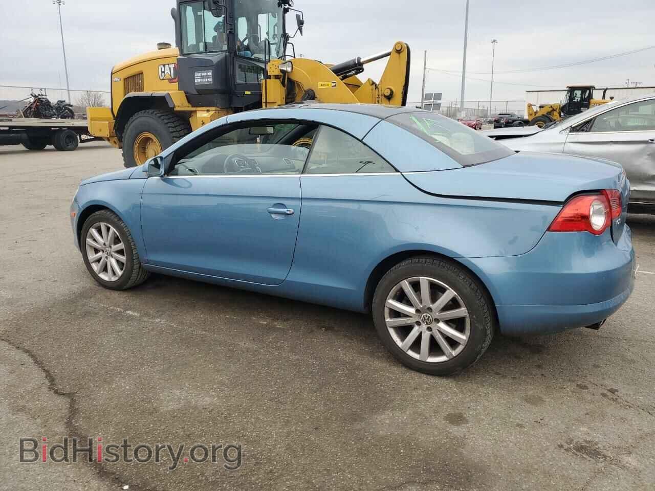 2007 VOLKSWAGEN EOS - VIN: WVWFA71F77V014784 - Фото 2