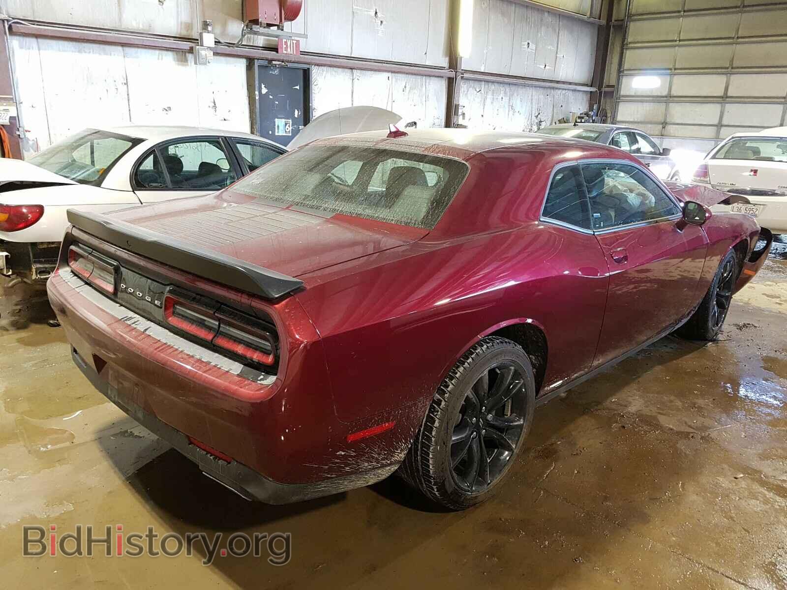 2018 DODGE CHALLENGER - VIN: 2C3CDZAG5JH271364 - Фото 4