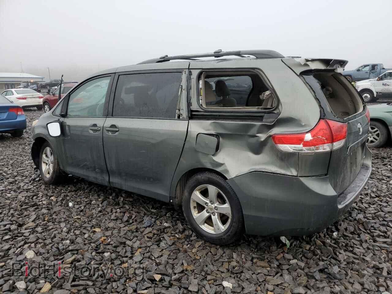 2011 TOYOTA All Models - VIN: 5TDKK3DC7BS114151 - Фото 2