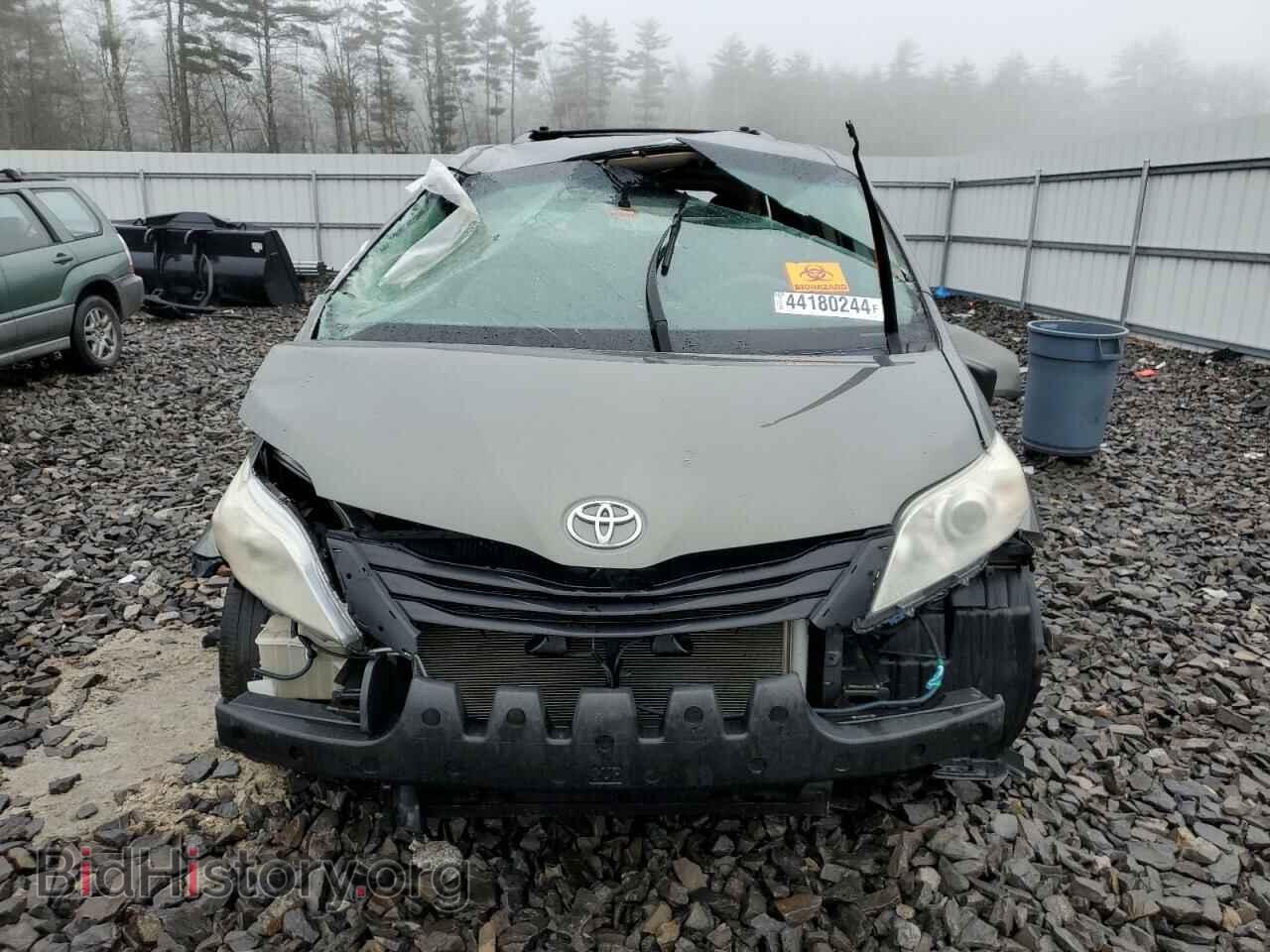 2011 TOYOTA All Models - VIN: 5TDKK3DC7BS114151 - Фото 5