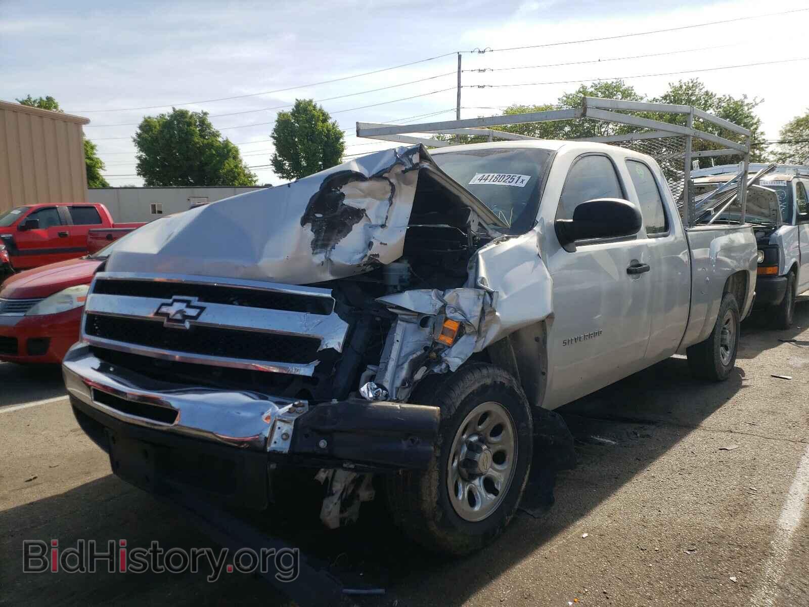 2010 CHEVROLET SILVERADO - VIN: 1GCSCPEX5AZ109243 - Фото 2