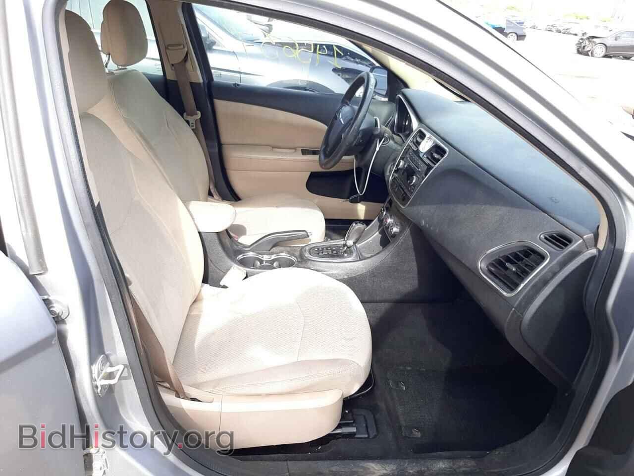 2013 CHRYSLER 200 - VIN: 1C3CCBAB4DN733567 - Photo 5