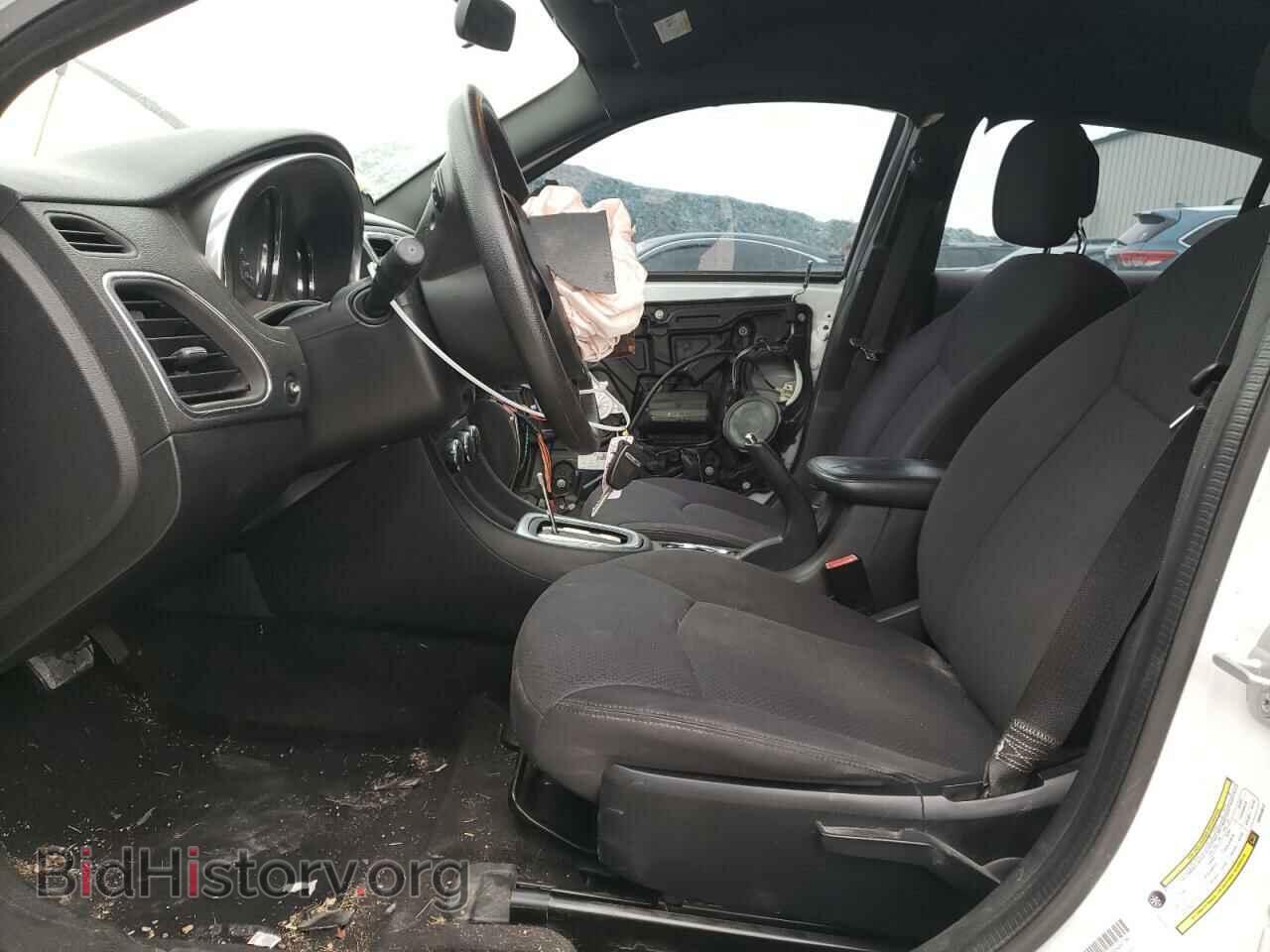 2013 CHRYSLER 200 - VIN: 1C3CCBAB8DN640812 - Фото 7
