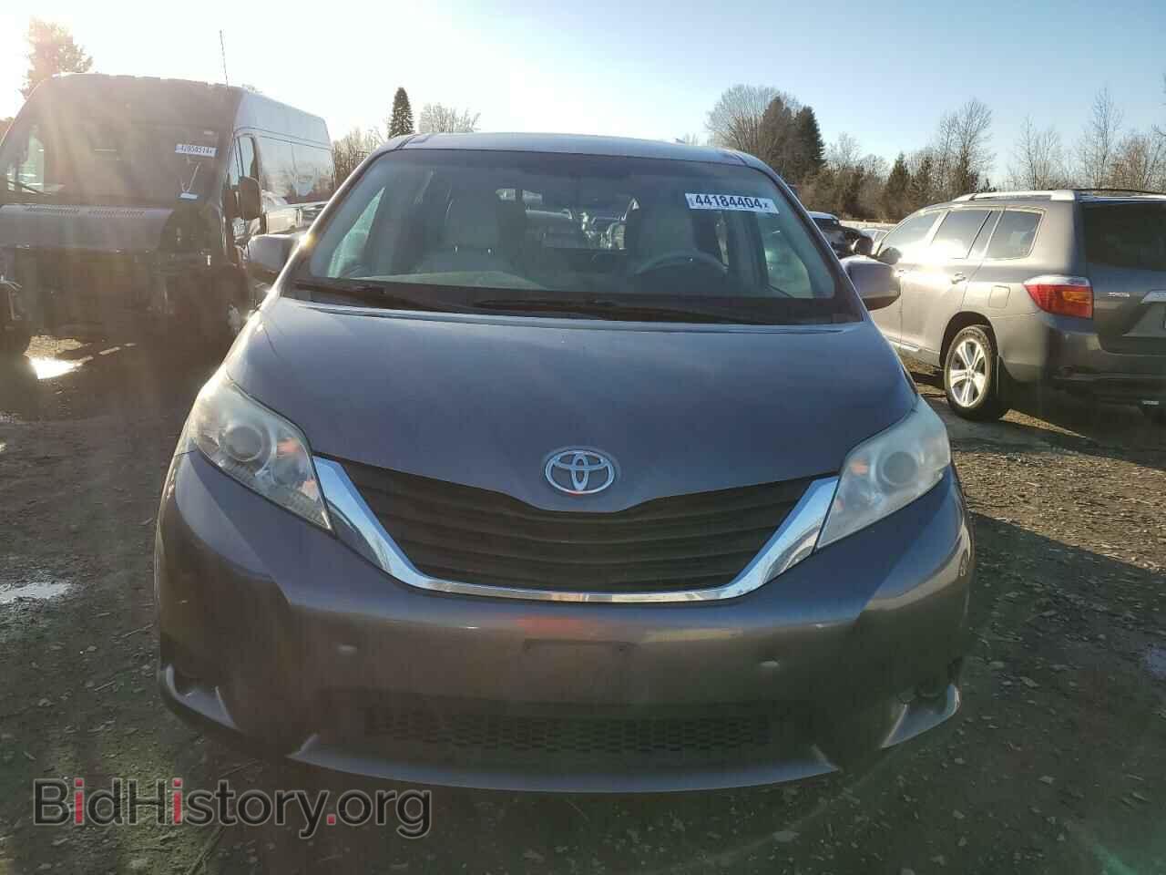 2011 TOYOTA All Models - VIN: 5TDKK3DC6BS077240 - Фото 5