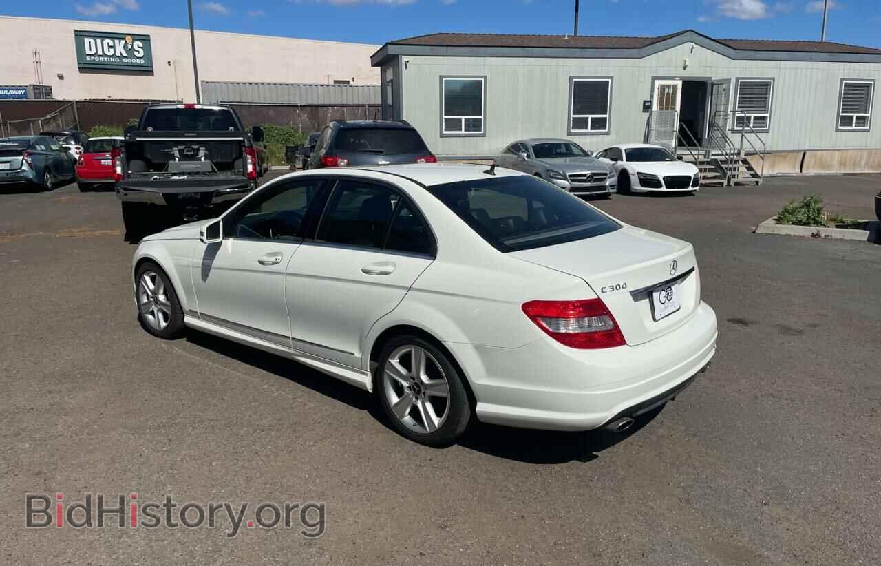 2010 MERCEDES-BENZ C-CLASS - VIN: WDDGF5EB6AR101809 - Фото 3