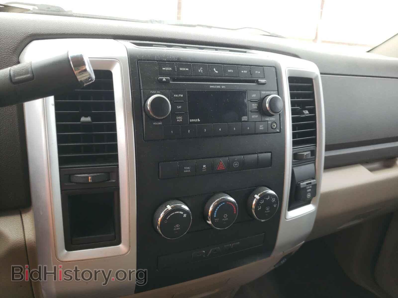 2010 DODGE RAM 1500 - VIN: 1D7RB1CPXAS189932 - Фото 9