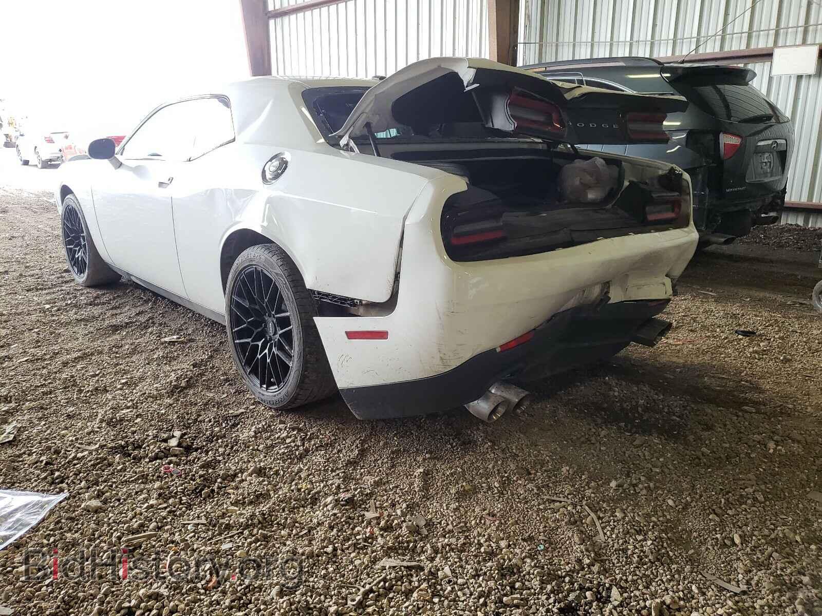 2017 DODGE CHALLENGER - VIN: 2C3CDZAG9HH501952 - Photo 3