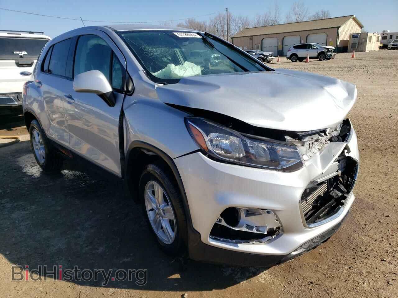 2019 CHEVROLET TRAX - VIN: 3GNCJNSB2KL373754 - Фото 4