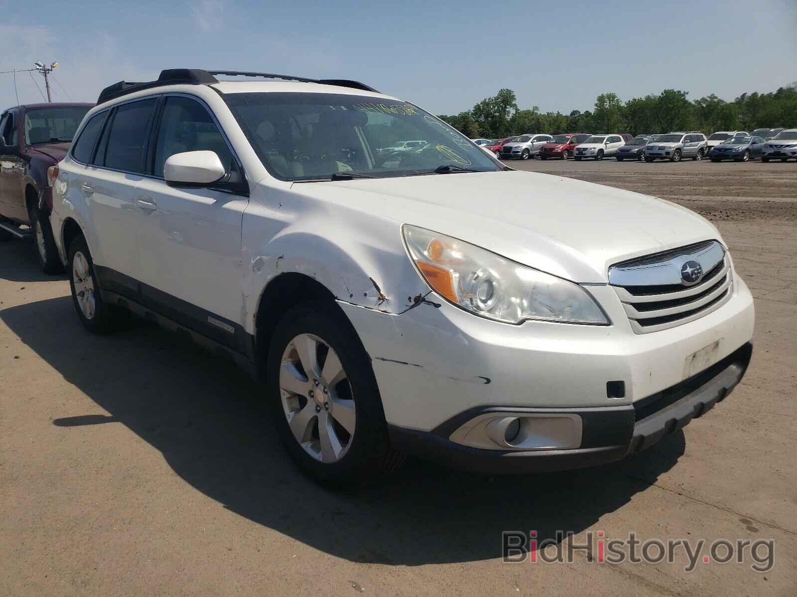 Photo 4S4BRBGC5B3434146 - SUBARU OUTBACK 2011