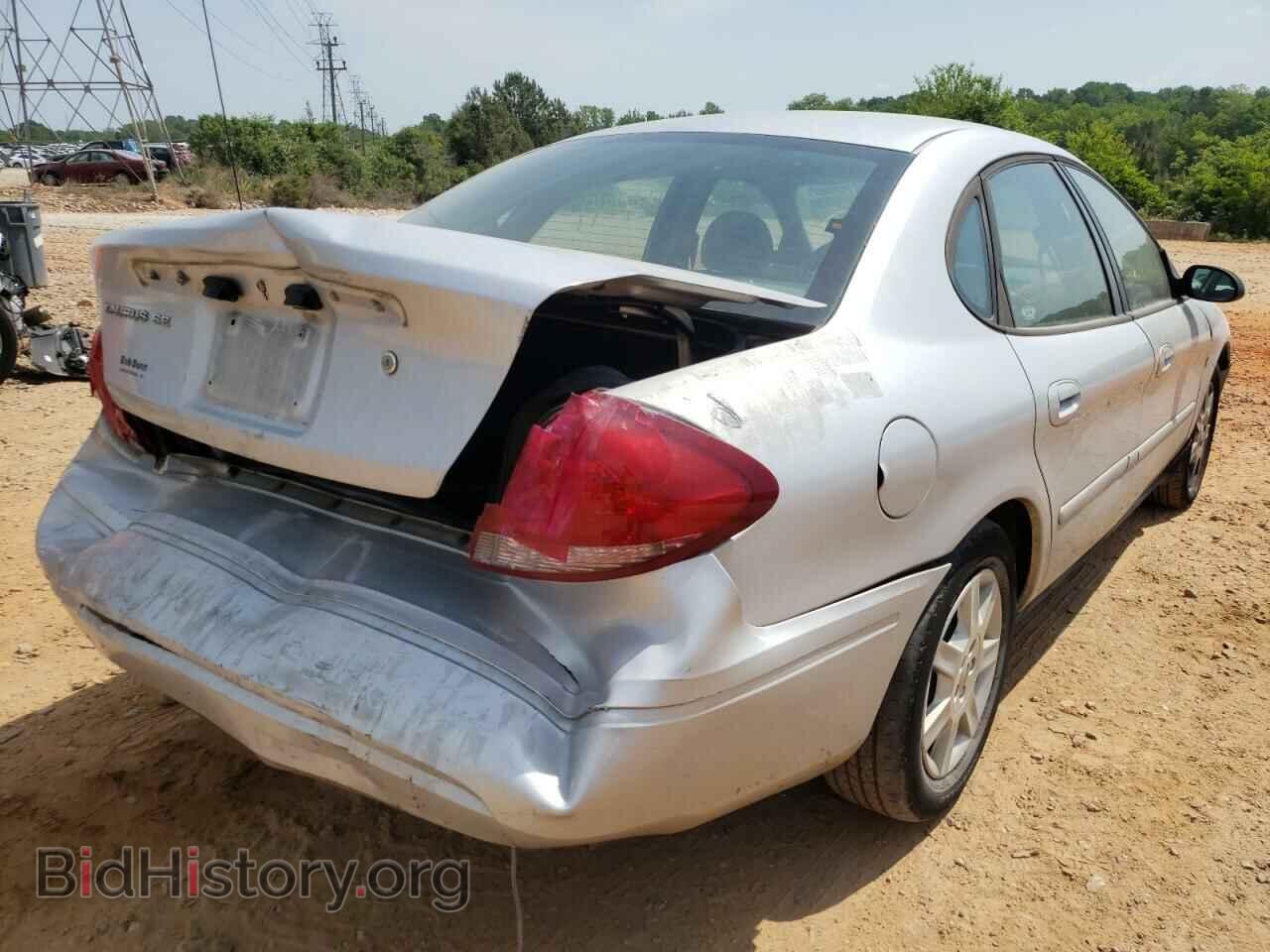2006 FORD TAURUS - VIN: 1FAFP53U56A132004 - Фото 4