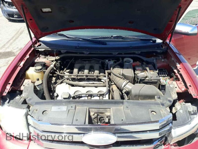 2011 Ford FLEX (VIN 2FMGK5DC3BBD31579) — photo 7 of 10