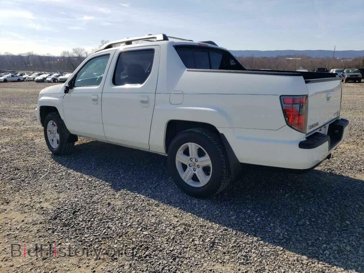 2014 HONDA RIDGELINE - VIN: 5FPYK1F58EB004772 - Фото 2