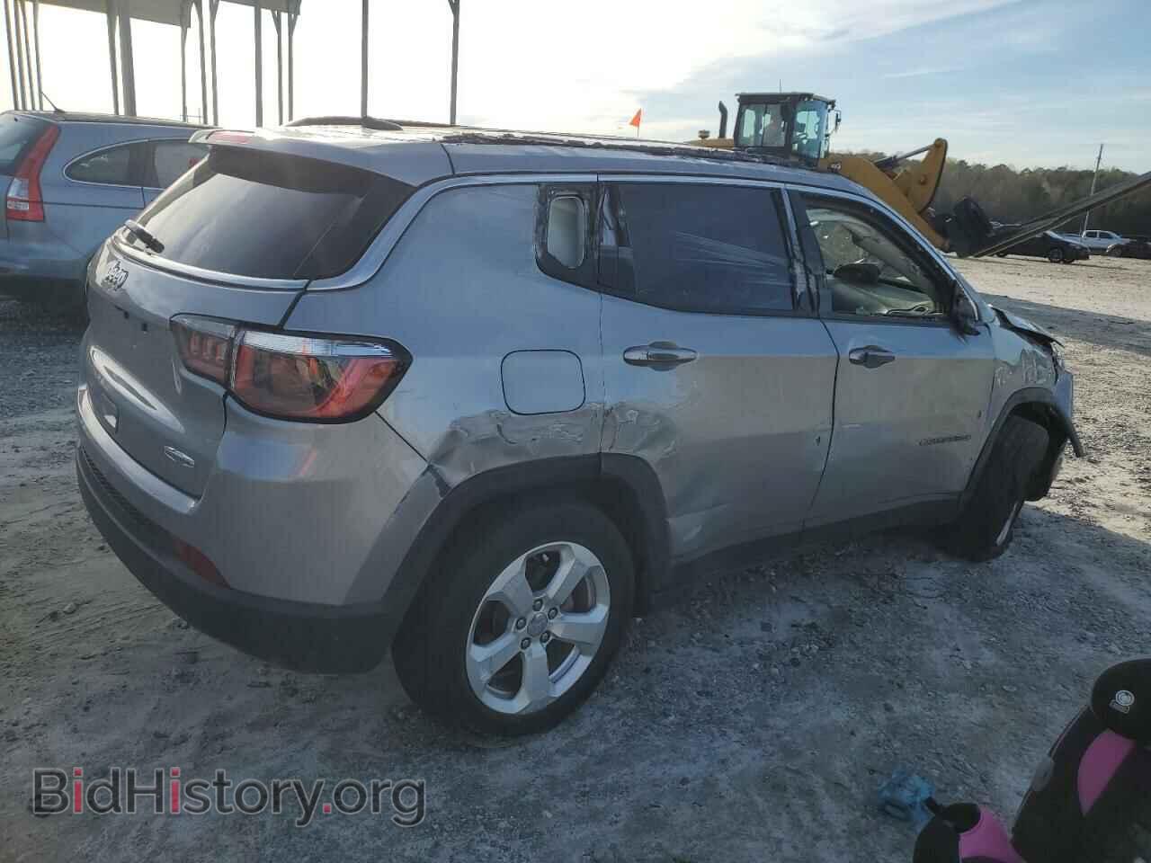 2018 JEEP COMPASS - VIN: 3C4NJCBB7JT137492 - Фото 3