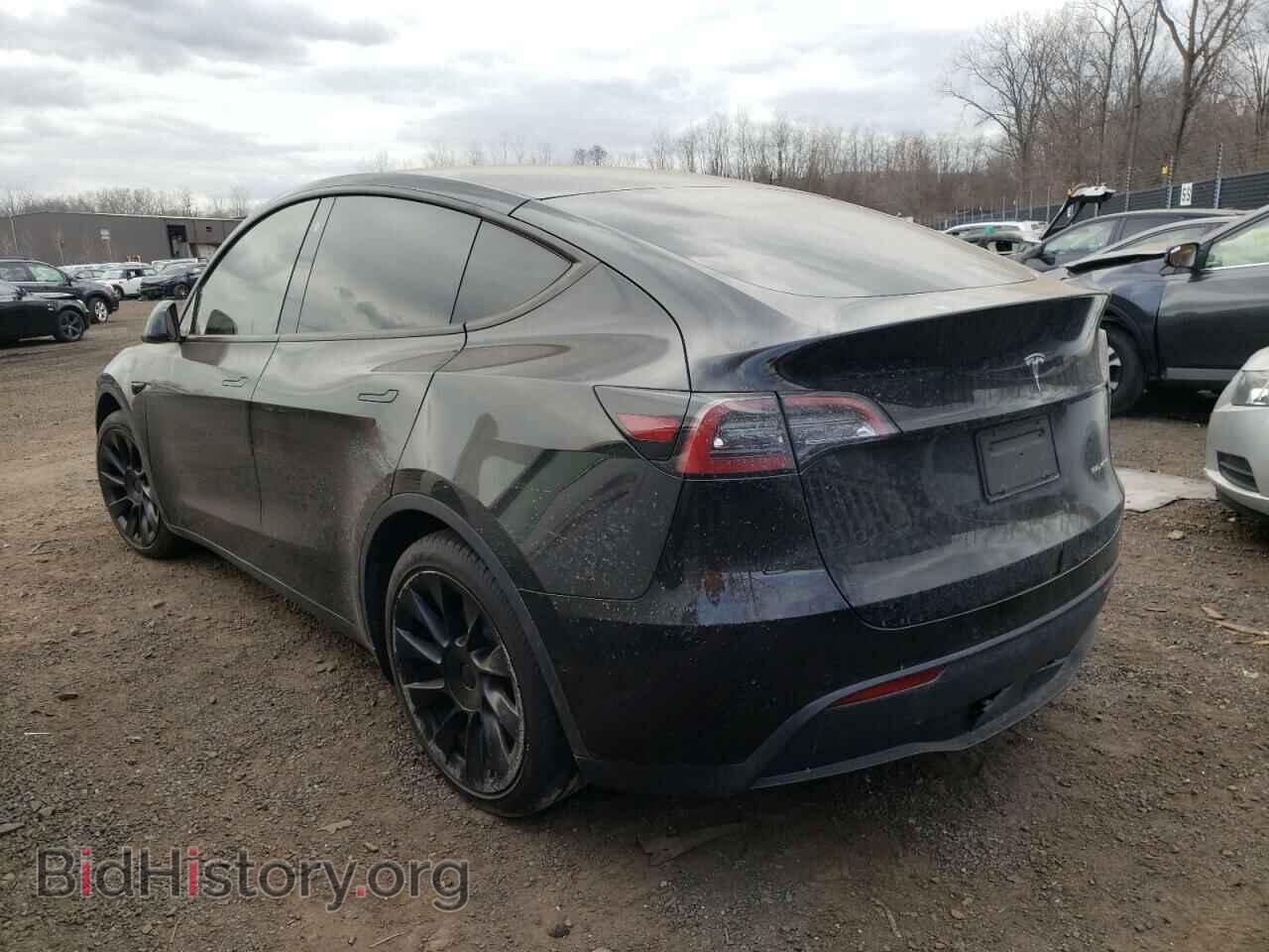 2022 TESLA MODEL Y - VIN: 7SAYGDEE4NF448473 - Фото 2