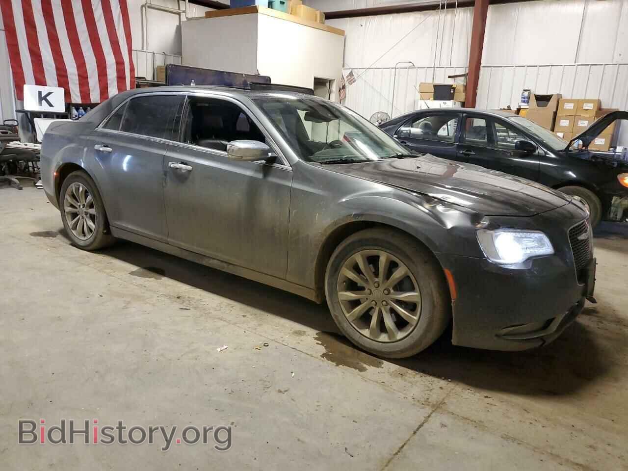 2018 CHRYSLER 300 - VIN: 2C3CCAKG7JH296639 - Фото 4