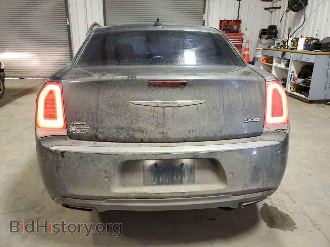 2018 CHRYSLER 300 - VIN: 2C3CCAKG7JH296639 - Фото 6