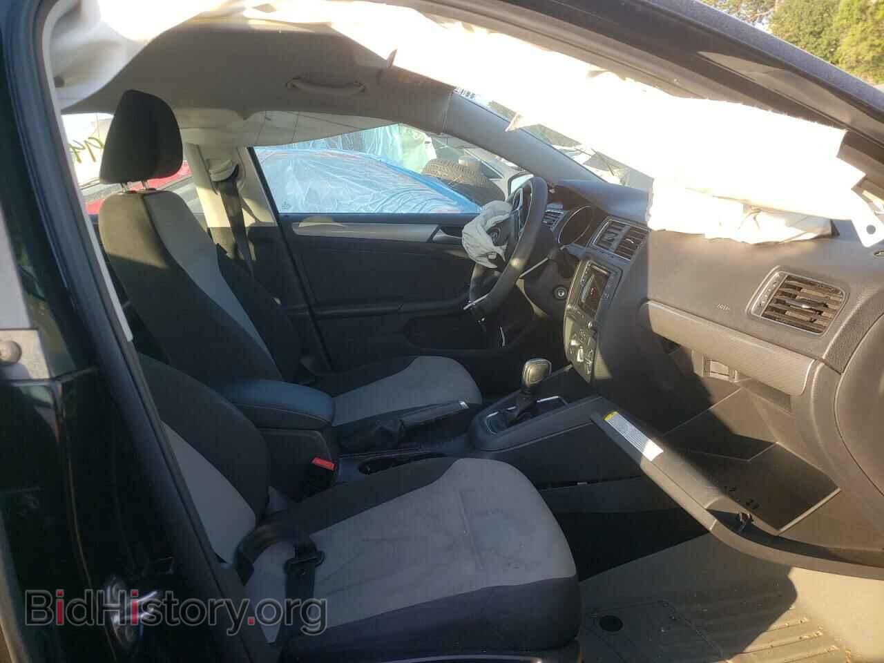 2017 VOLKSWAGEN JETTA - VIN: 3VW2B7AJ3HM304013 - Photo 5