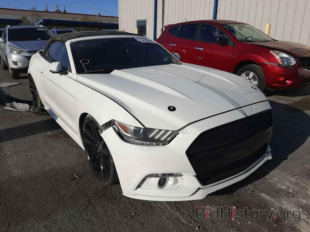 Photo 1FATP8EM7F5382872 - FORD MUSTANG 2015