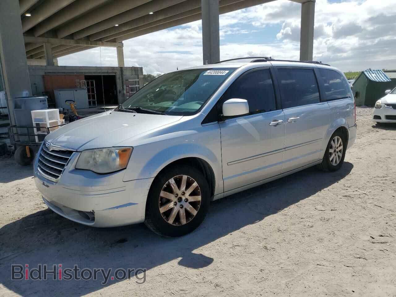 Фотография 2A8HR54PX8R142489 - CHRYSLER MINIVAN 2008