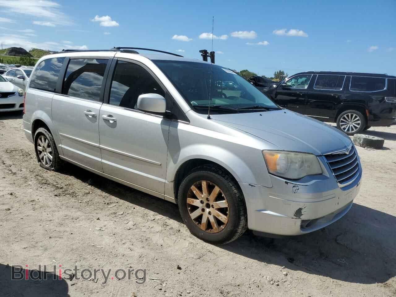 2008 CHRYSLER MINIVAN - VIN: 2A8HR54PX8R142489 - Фото 4