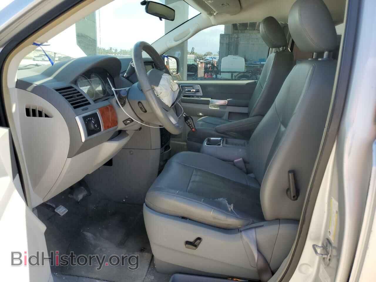 2008 CHRYSLER MINIVAN - VIN: 2A8HR54PX8R142489 - Фото 7