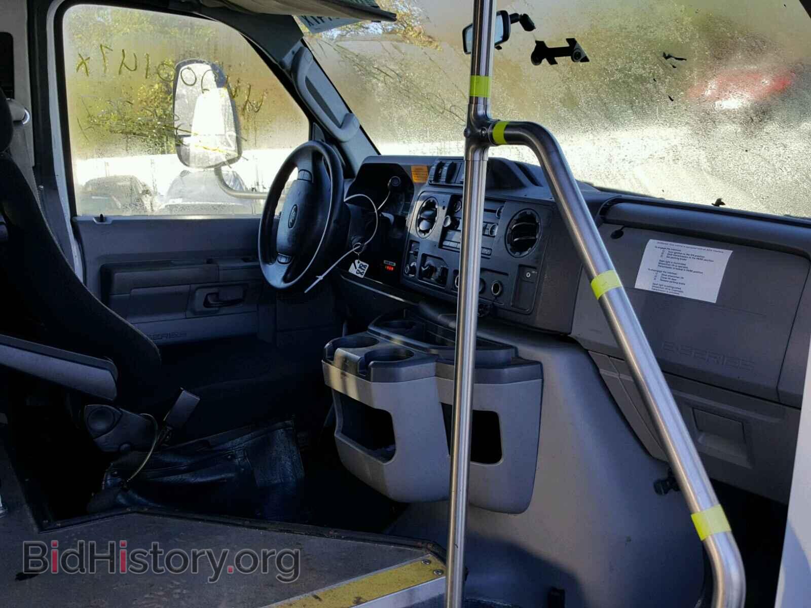 2010 FORD ECONOLINE - VIN: 1FDWE3FP8ADA34629 - Photo 5