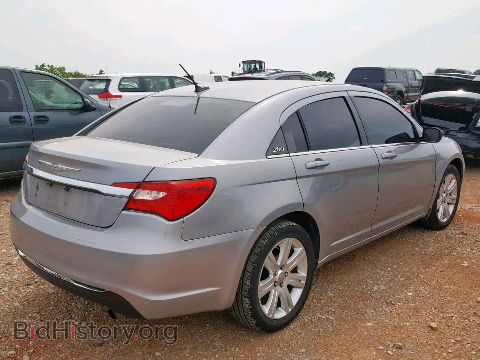 2013 CHRYSLER 200 - VIN: 1C3CCBAB5DN704790 - Photo 4