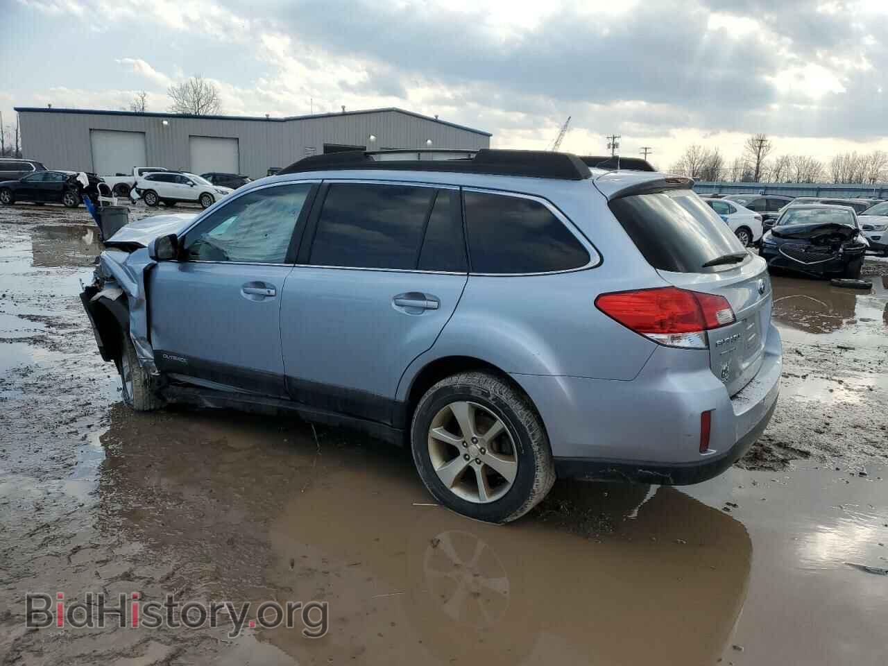 2014 SUBARU OUTBACK - VIN: 4S4BRBLCXE3326826 - Фото 2