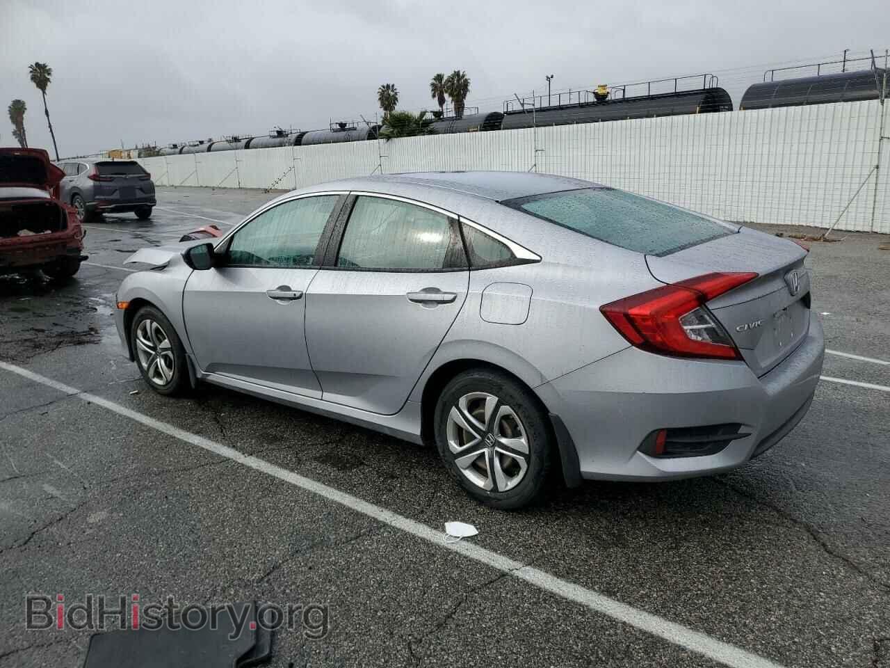 2018 HONDA CIVIC - VIN: 2HGFC2F53JH501561 - Photo 2