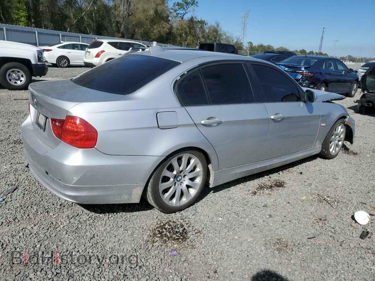 2011 BMW 3 SERIES - VIN: WBAPH7G52BNM59602 - Фото 3