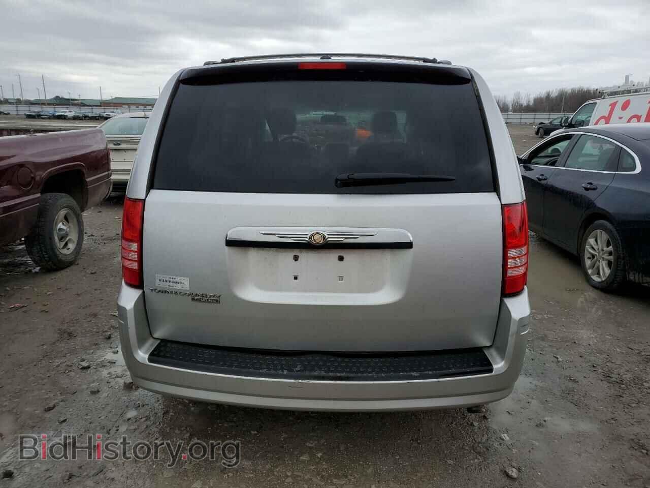 2008 CHRYSLER MINIVAN - VIN: 2A8HR54P98R829611 - Фото 6