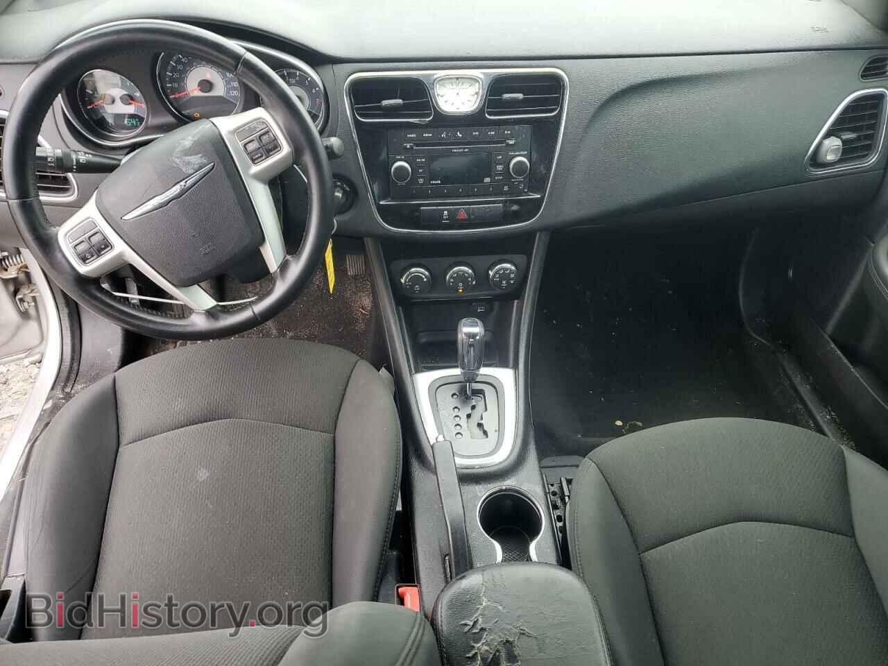 2011 CHRYSLER 200 - VIN: 1C3BC1FB2BN531211 - Фото 8