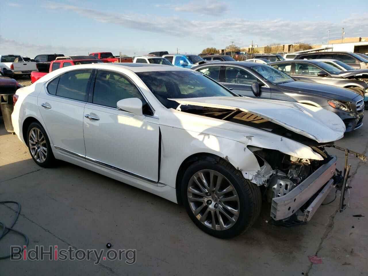 2013 LEXUS LS460 - VIN: JTHBL5EF9D5115150 - Photo 4