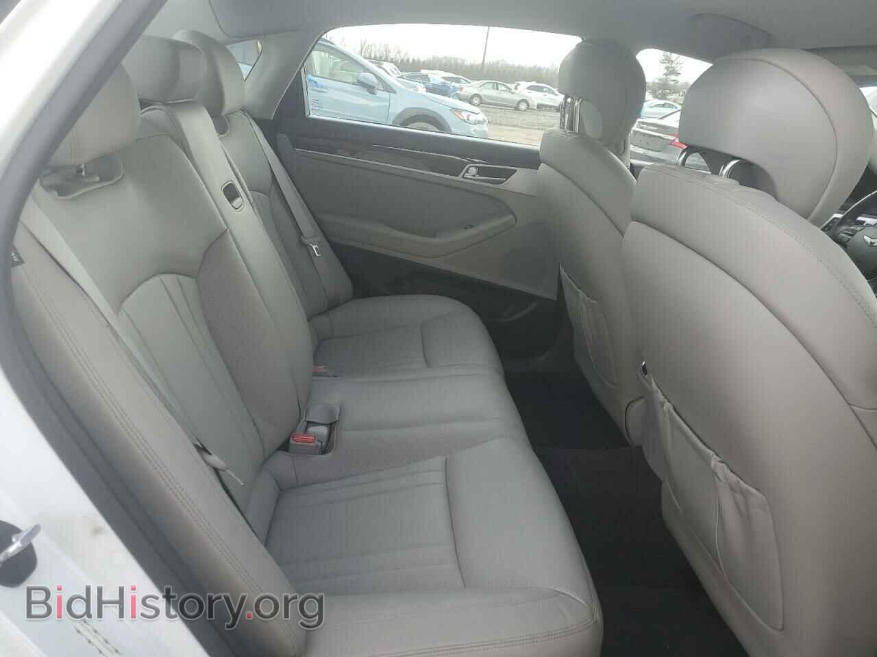 2017 GENESIS G80 - VIN: KMHGN4JE2HU206096 - Фото 10