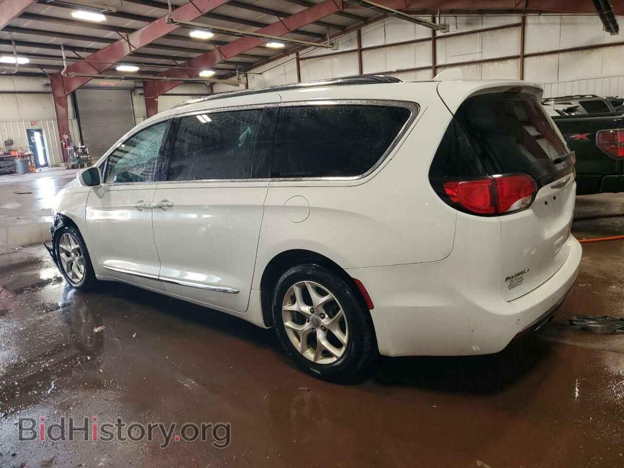 2017 CHRYSLER PACIFICA - VIN: 2C4RC1EG1HR541988 - Фото 2