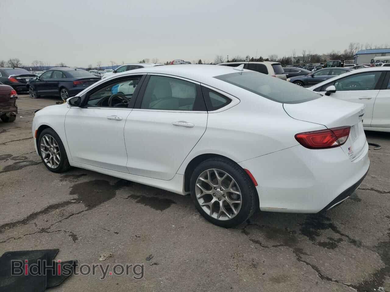 2015 CHRYSLER 200 - VIN: 1C3CCCEG3FN530670 - Фото 2