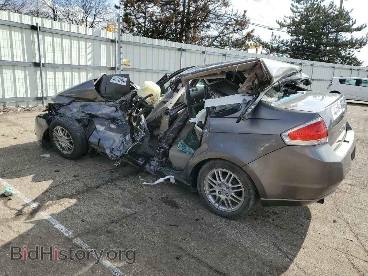2011 FORD FOCUS - VIN: 1FAHP3FN0BW174868 - Фото 2