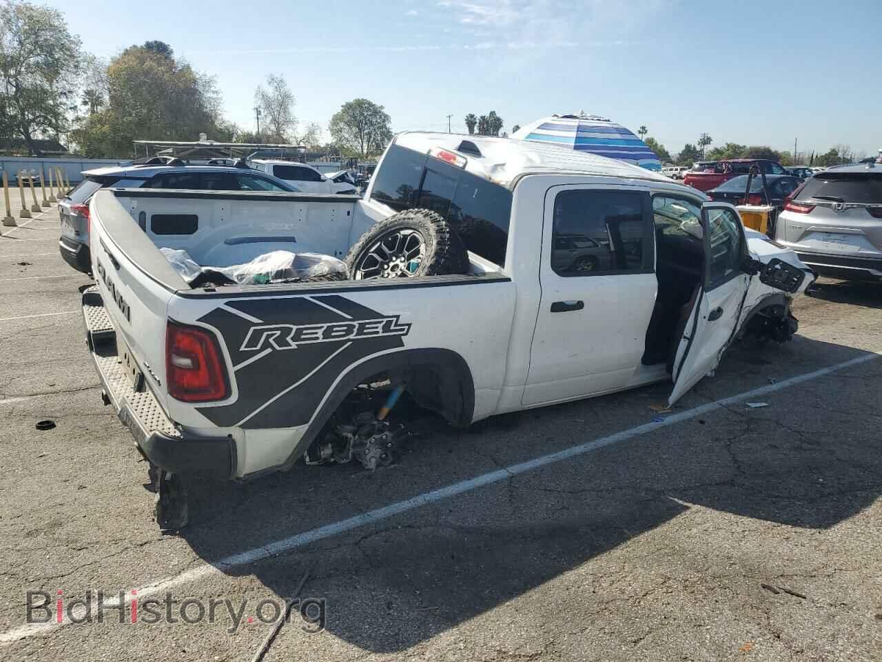 2025 RAM 1500 - VIN: 1C6SRFLP5SN575234 - Фото 3