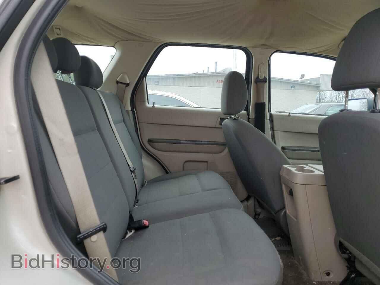 2008 FORD ESCAPE - VIN: 1FMCU92Z68KB04182 - Фото 11