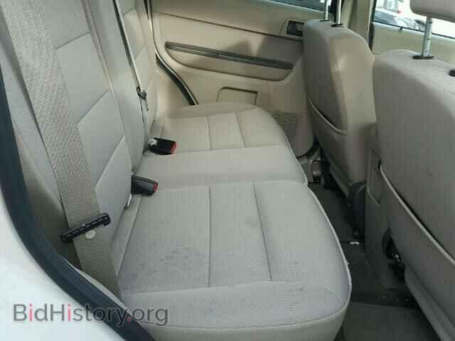 2011 FORD ESCAPE - VIN: 1FMCU0D71BKB43132 - Фото 6