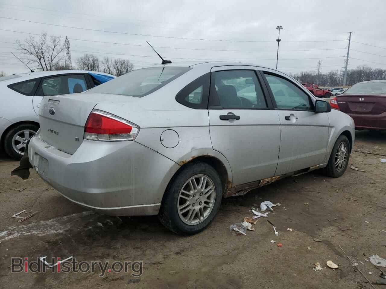 2011 FORD FOCUS - VIN: 1FAHP3FN1BW106112 - Фото 3