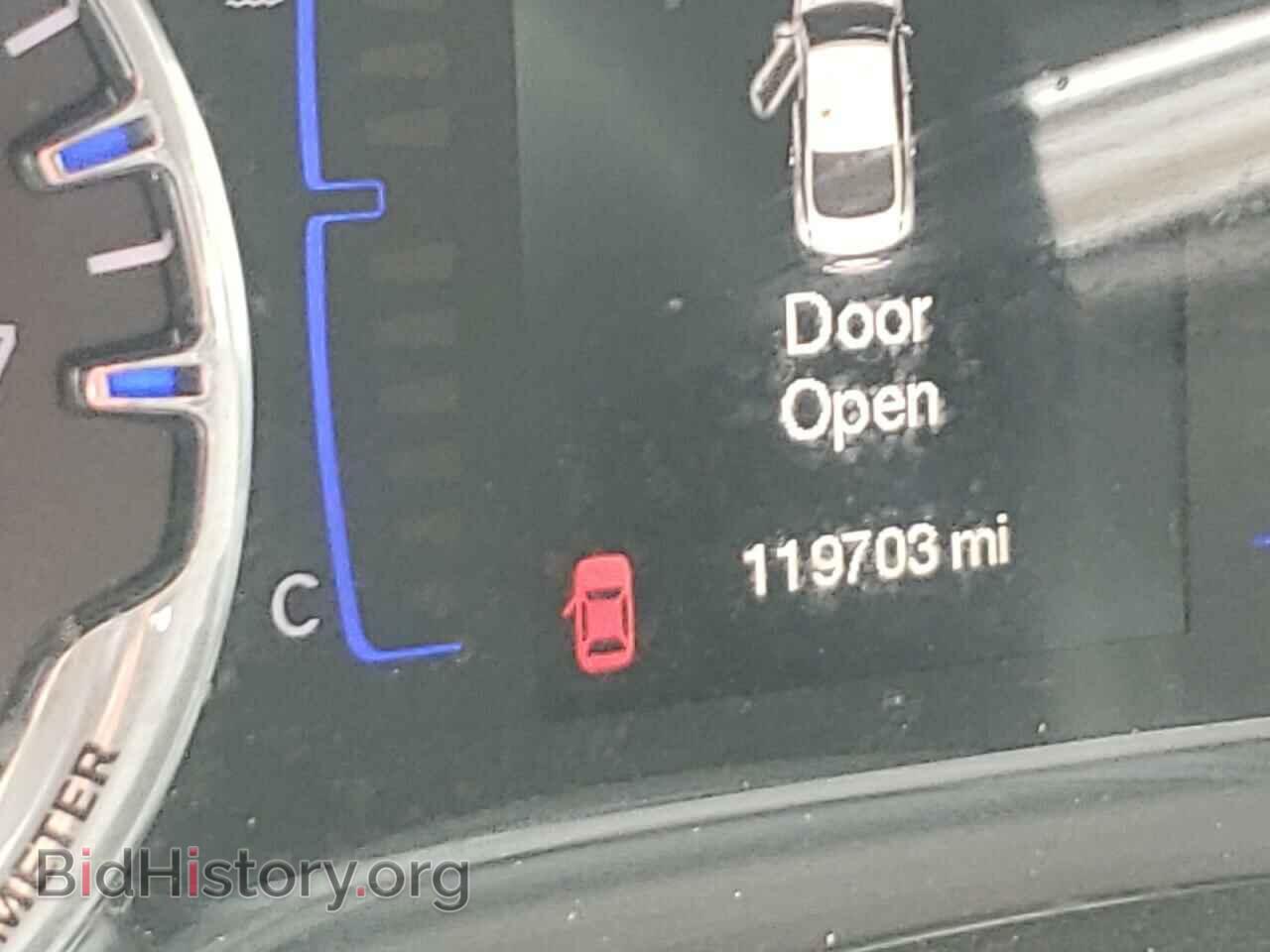 2015 CHRYSLER 200 - VIN: 1C3CCCAB0FN753291 - Фото 8