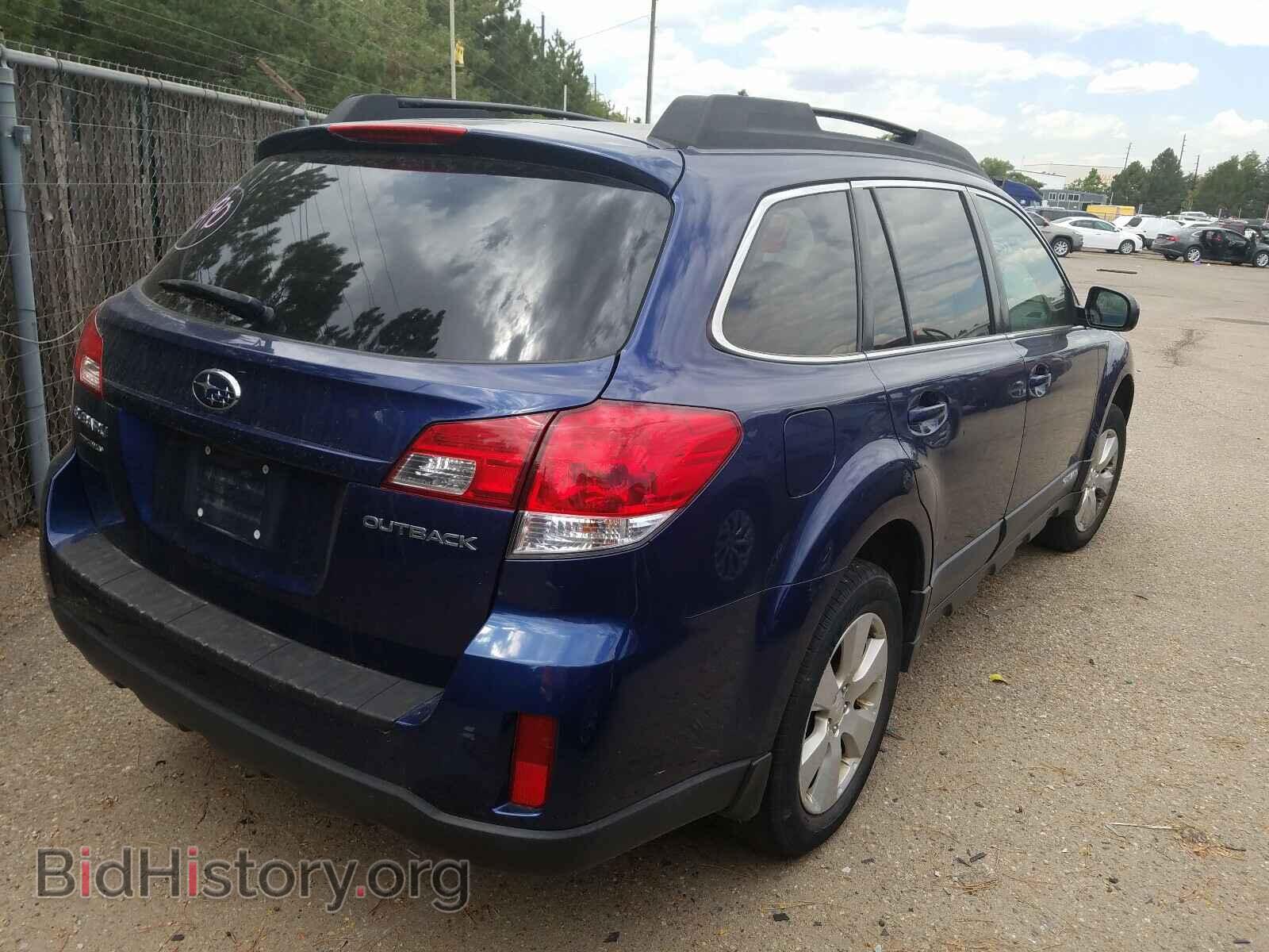 2011 SUBARU OUTBACK - VIN: 4S4BRCCC7B3437125 - Photo 4