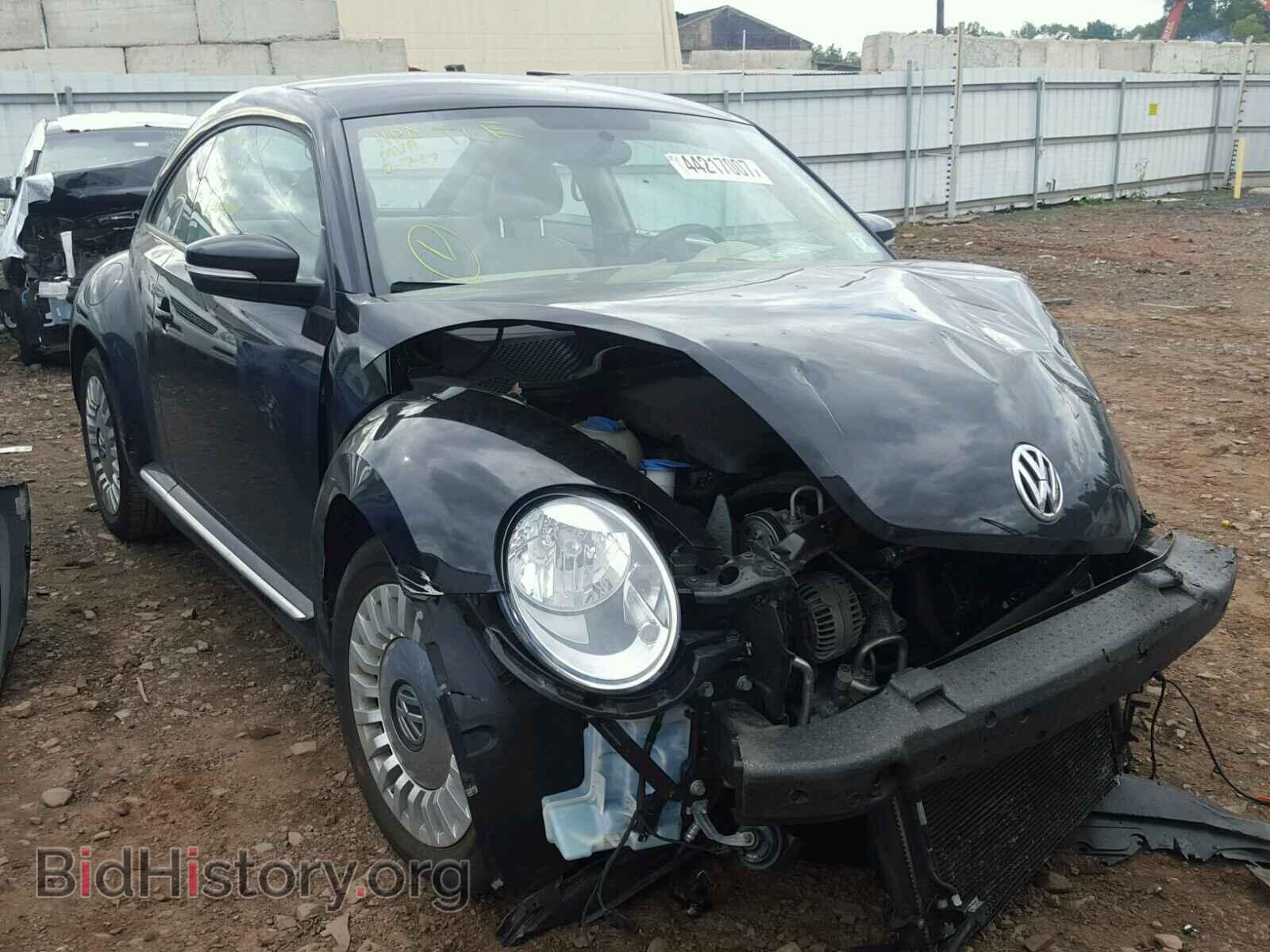 Фотография 3VWJP7AT4DM690479 - VOLKSWAGEN BEETLE 2013
