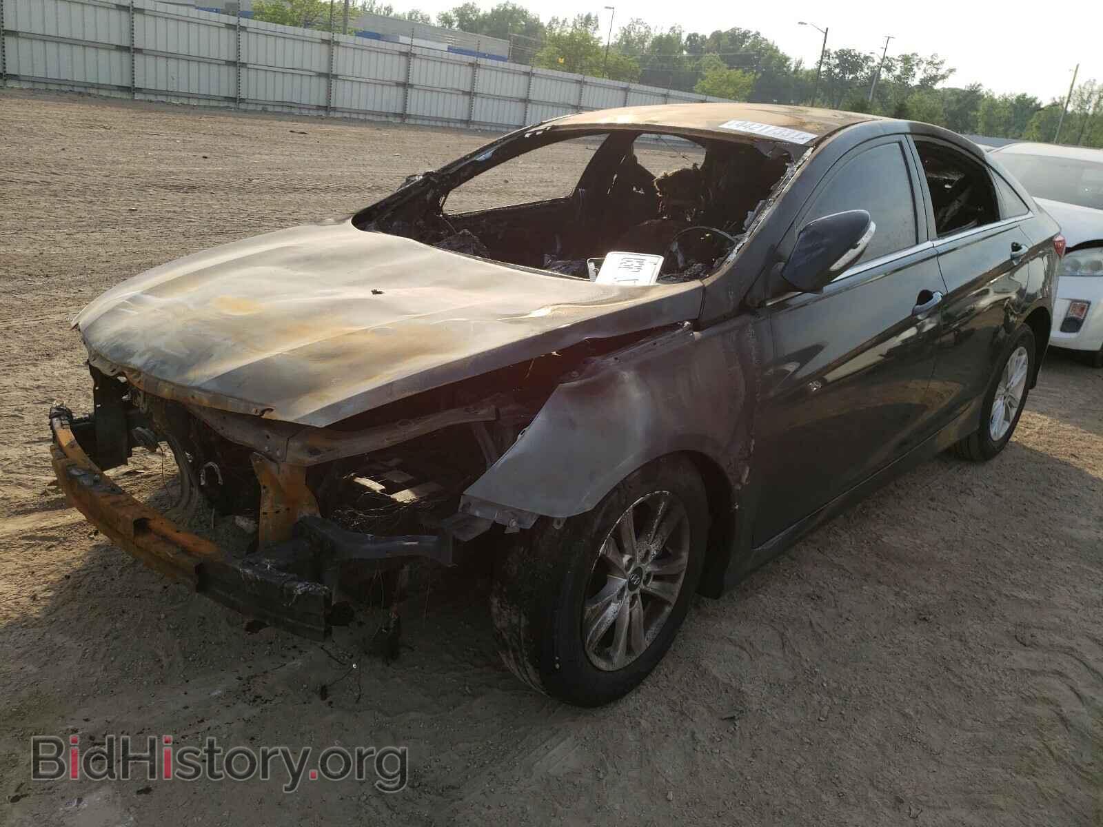 2014 HYUNDAI SONATA - VIN: 5NPEB4AC0EH941409 - Фото 2
