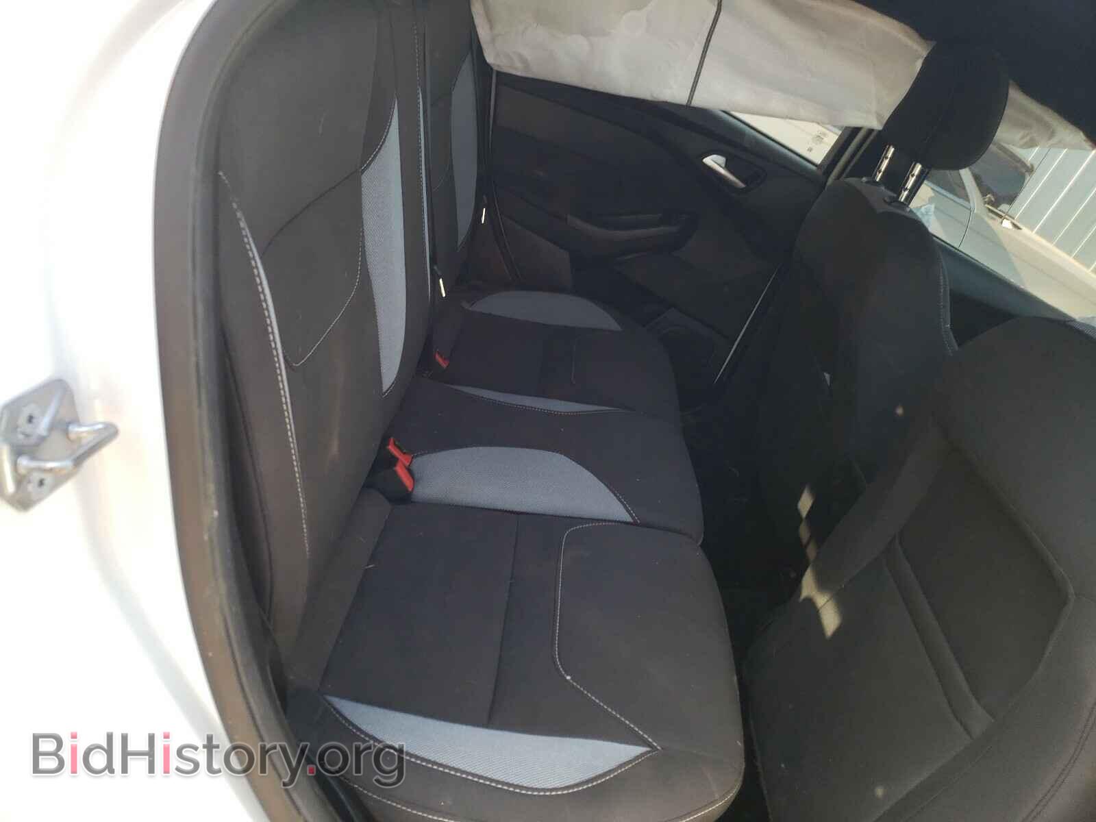 2017 FORD FOCUS - VIN: 1FADP3L99HL316179 - Фото 6