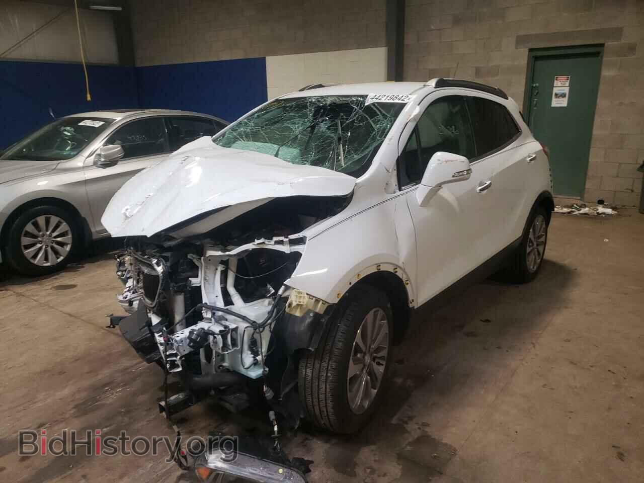2018 BUICK ENCORE - VIN: KL4CJASB1JB720048 - Photo 2