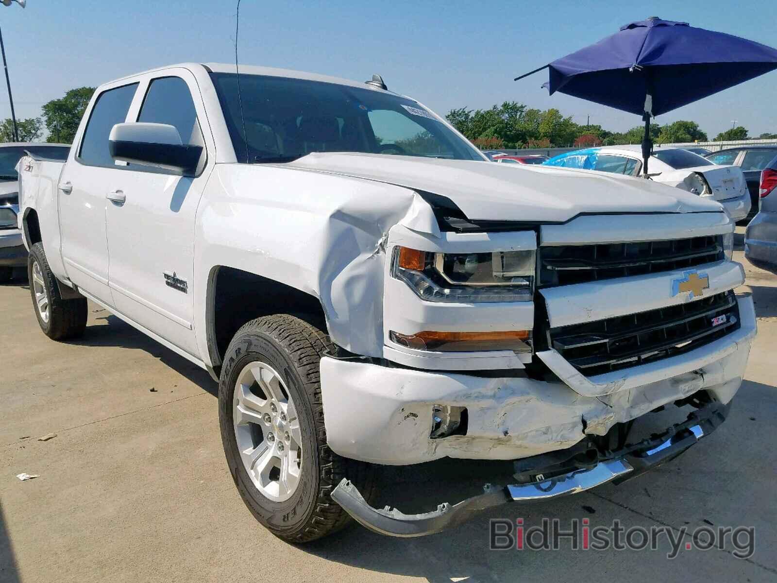 Фотография 3GCUKREC5JG468757 - CHEVROLET SILVERADO 2018